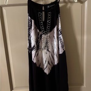 Tie dye keyhole embellished top